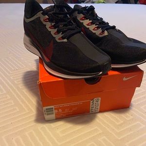 Nike Air Zoom Pegasus 35 size 9.5